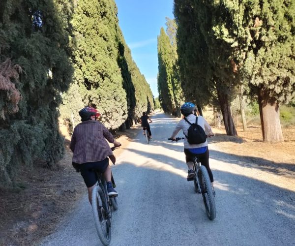 Rome:Appian Way E-bike Tour with Catacombs, Aqueducts & Food – Rome, Italy