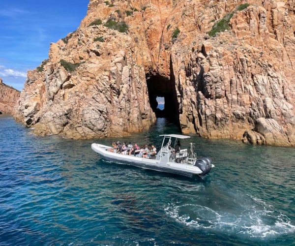 Sagone/Cargèse: Calanques de Piana Capo en Rosso semi-rigide – Corsica, France