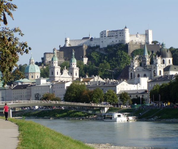 Salzburg 2.5-Hour Walking Tour: Mozart, Old Town & More – Upper Austria, Austria