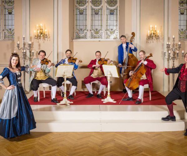 Salzburg: Mozart Concert with Dinner – Upper Austria, Austria