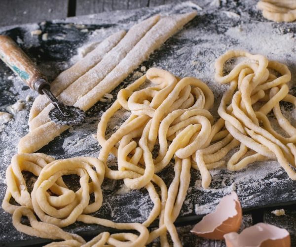 San Gimignano: Private Pasta-Making Class in a Local’s Home – Tuscany, Italy