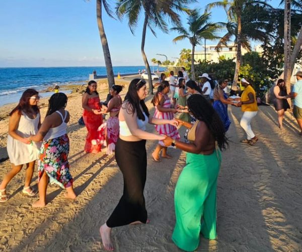 San Juan: Sunset Salsa Class by the Beach – San Juan, Puerto Rico