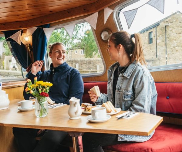 Skipton: 2-Hour Afternoon Tea Cruise – East Midlands, United Kingdom