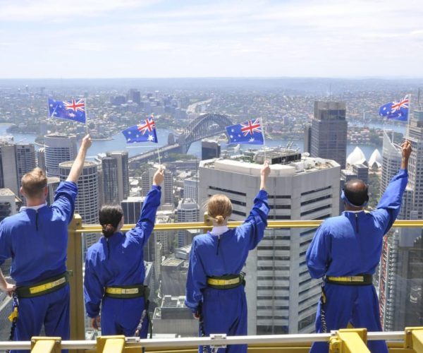 Skywalk at The Sydney Tower Eye: Ticket & Tour – Sydney, Australia