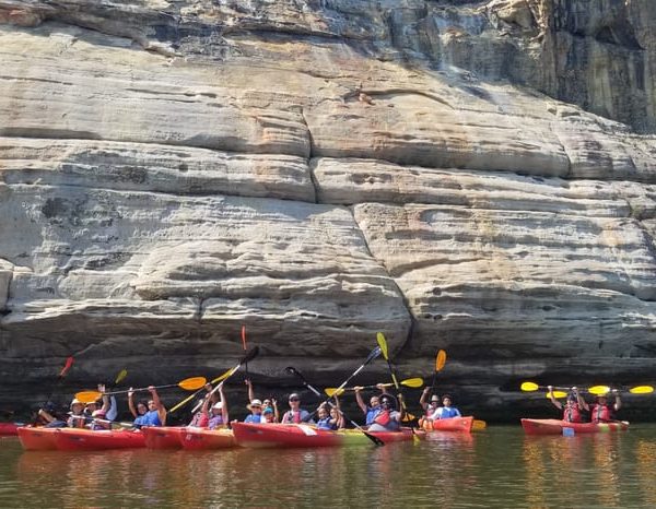 Starved Rock State Park: Guided Kayaking Tour – Starved Rock State Park, Illinois