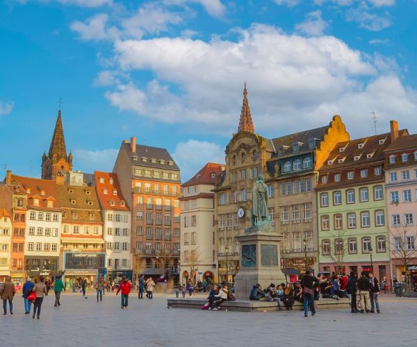 Strasbourg: Scavenger Hunt and Walking Tour – Grand Est, France