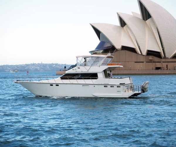 Sydney: Harbour Cruise with Gourmet BBQ Lunch, Beer and Wine – Sydney, Australia