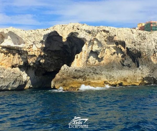 Syracuse: Ortigia Island and Sea Caves Boat Tour – Sicily, Italy