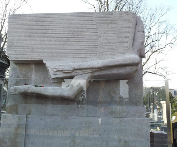 The Père Lachaise Cemetery: Guided 2-Hour Small-Group Tour – Ile-de-France, France