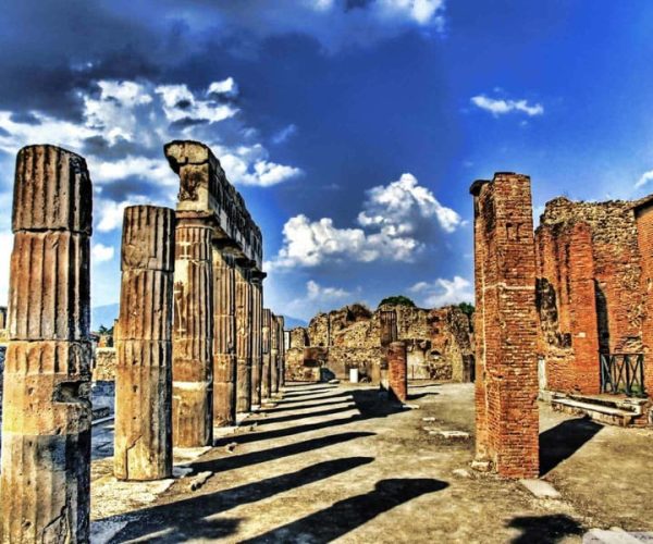 Tour: Pompeii Ruins & Archaeological Museum in Naples – Naples, Italy