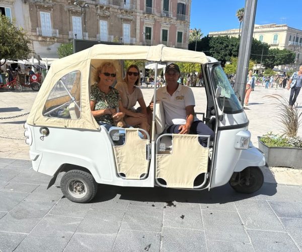 Tour di Ortigia in Ape Calessino – Tuk Tuk 1 ora – Sicily, Italy