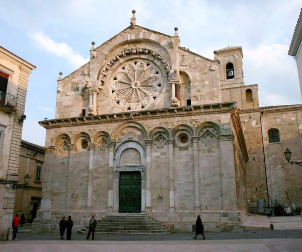 Troia Walking Tour: Apulian Romanesque Architecture – Apulia, Italy