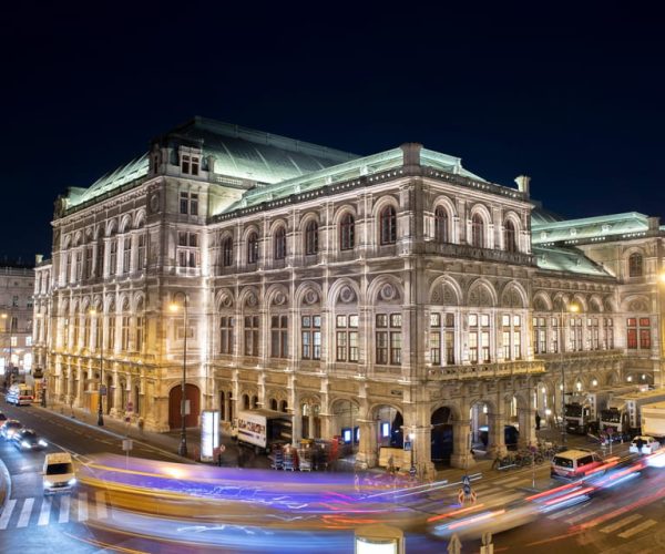 VIENNA AT NIGHT! Phototour of the most beautiful buildings – Vienna, Austria