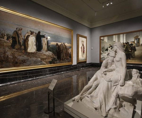 VIP Prado Museum private visit with a Painter – Madrid, Spain