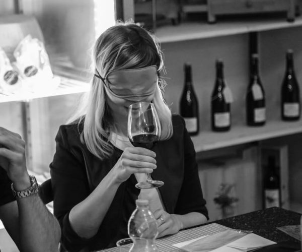 Verona: Blindfolded Wine Tasting – Veneto, Italy