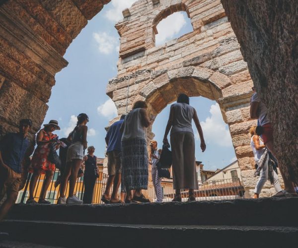 Verona: Walking Tour with Skip-the-Line Arena Ticket – Veneto, Italy