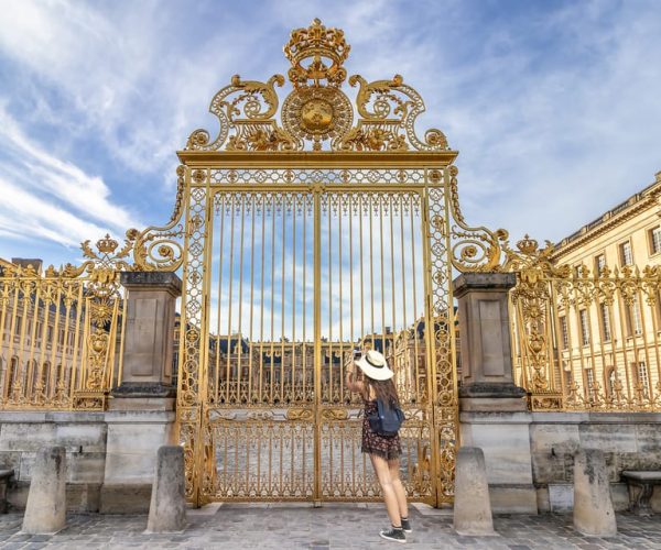 Versailles: Guided Palace Tour with Gardens Access – Ile-de-France, France