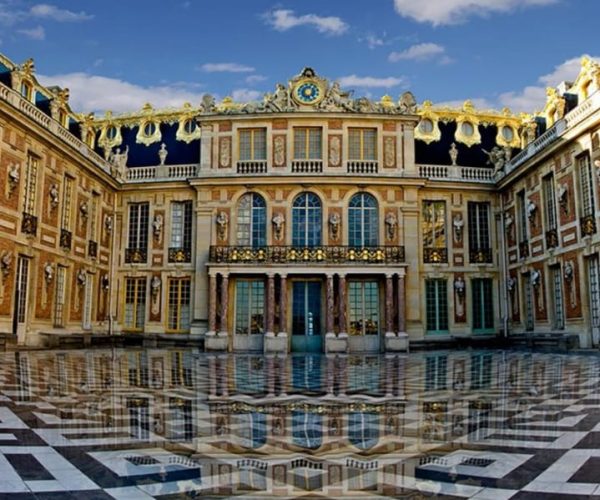 Versailles Palace Private Family Tour Designed for Kids – Ile-de-France, France