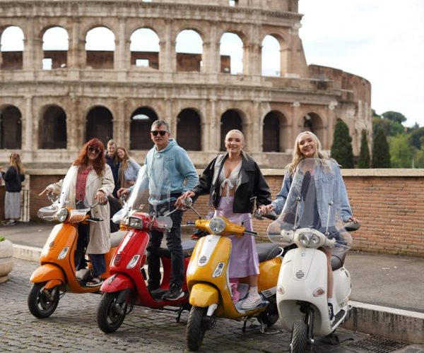 Vespa Tour with Professional Photographer – Lazio, Italy