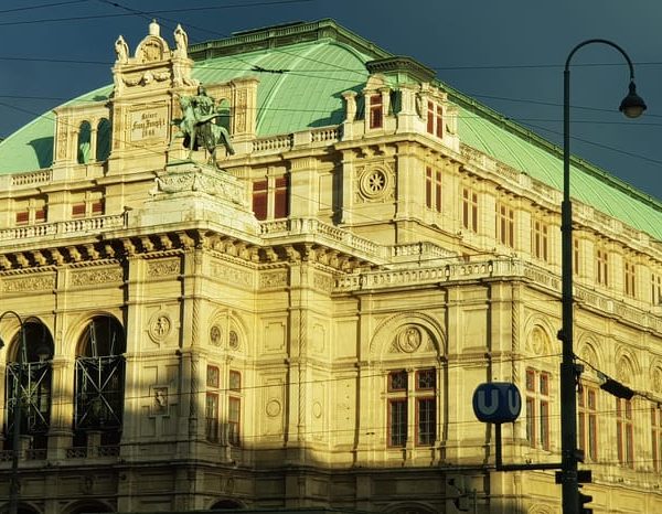 Vienna: Highlight Walking Tour in Downtown – Vienna, Austria