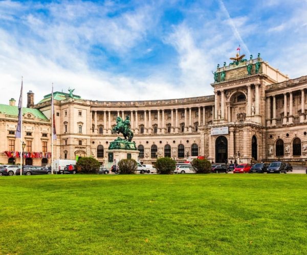 Vienna: Skip-the-Line Hofburg Ticket & Sisi Museum Tour – Vienna, Austria