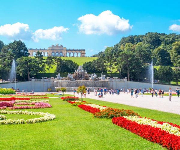 Vienna: Skip-the-Line Schonbrunn Palace and Gardens Tour – Vienna, Austria