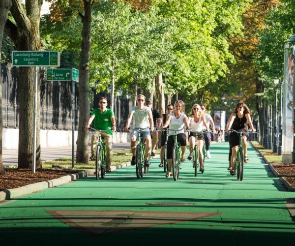 Vienna by Bike 3-Hour All-In-One City Bike Tour in English – Vienna, Austria