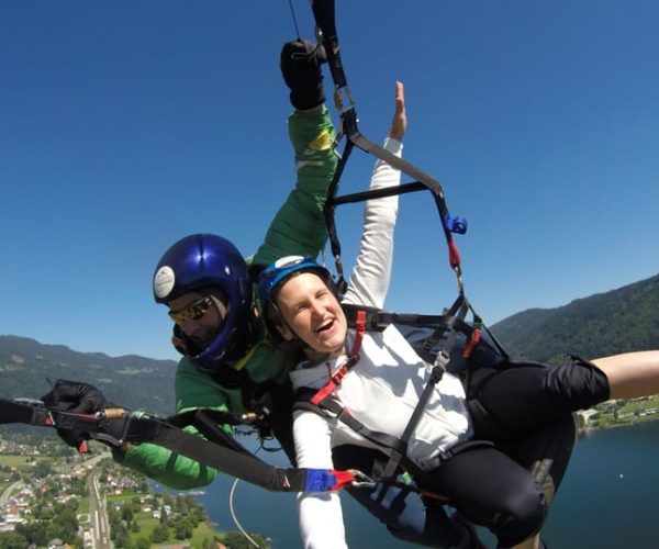 Villach/Ossiachersee: Paragliding “Action” Tandemflug – Carinthia, Austria