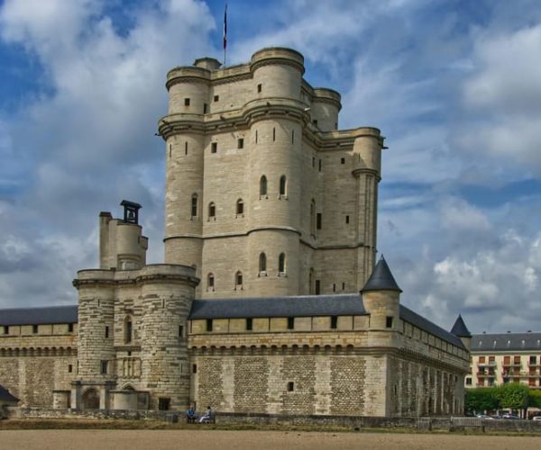 Vincennes Castle: Private Guided Tour with Entry Ticket – Ile-de-France, France