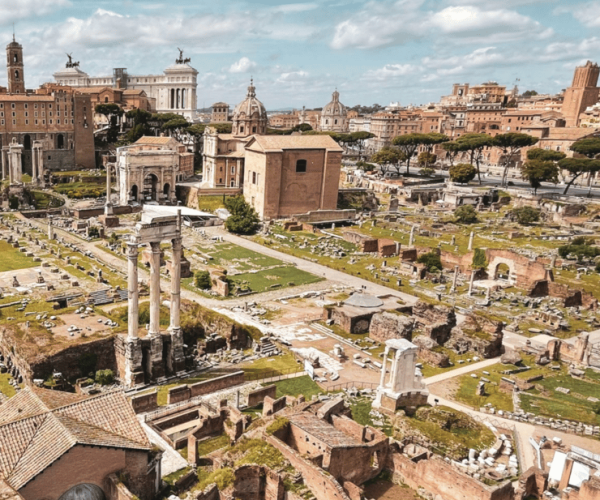 Vip private Colosseum tour with Roman Forum & Palatine hill – Lazio, Italy