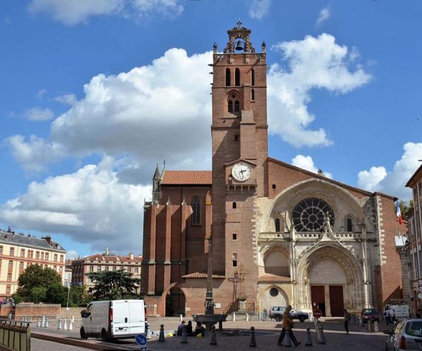 Welcome to Toulouse: Private Walking Tour with a Local – Occitanie, France