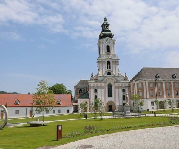 Wilhering Abbey: Discover 875 years of history! – Upper Austria, Austria