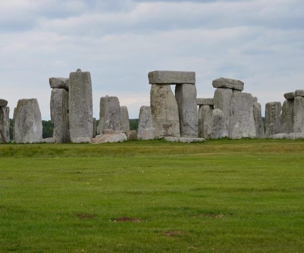 Windsor Stonehenge Bath Private Tour from London with Passes – London, United Kingdom