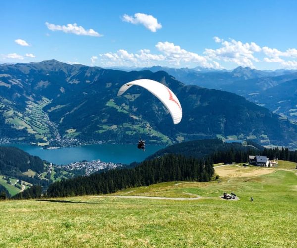 Zell am See: Schmittenhöhe Tandem Paragliding Flight – Upper Austria, Austria