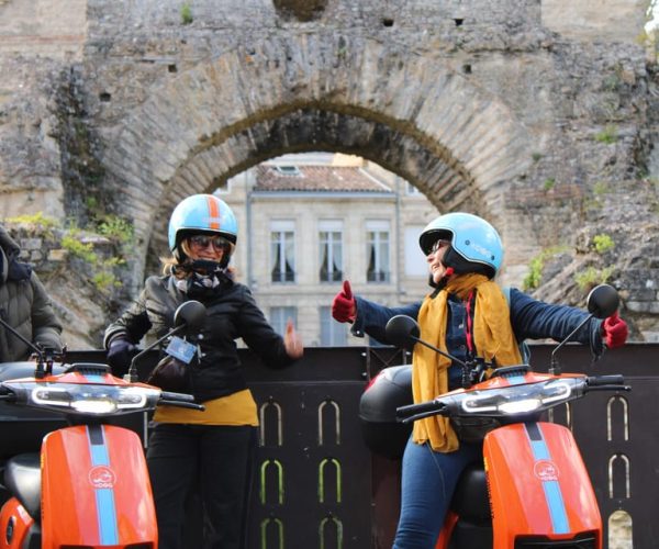 eDOG ride your escooter and discover Cité du Vin – Nouvelle-Aquitaine, France