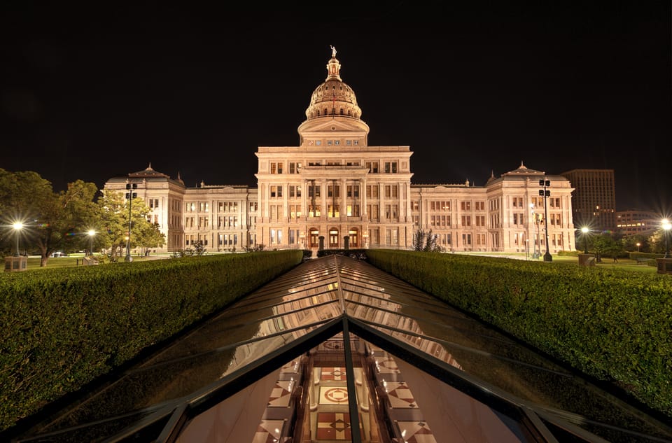 Austin: Murder By Gaslight Ghost Tour – Austin, Texas