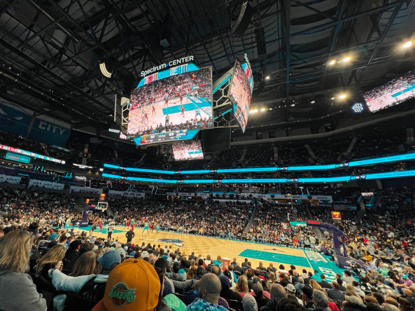 Charlotte: Charlotte Hornets Basketball Game Ticket – Charlotte, North Carolina