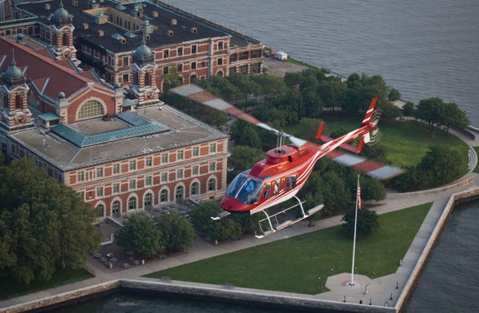 Departing from New York: NYC Helicopter Tours – New York City, New York