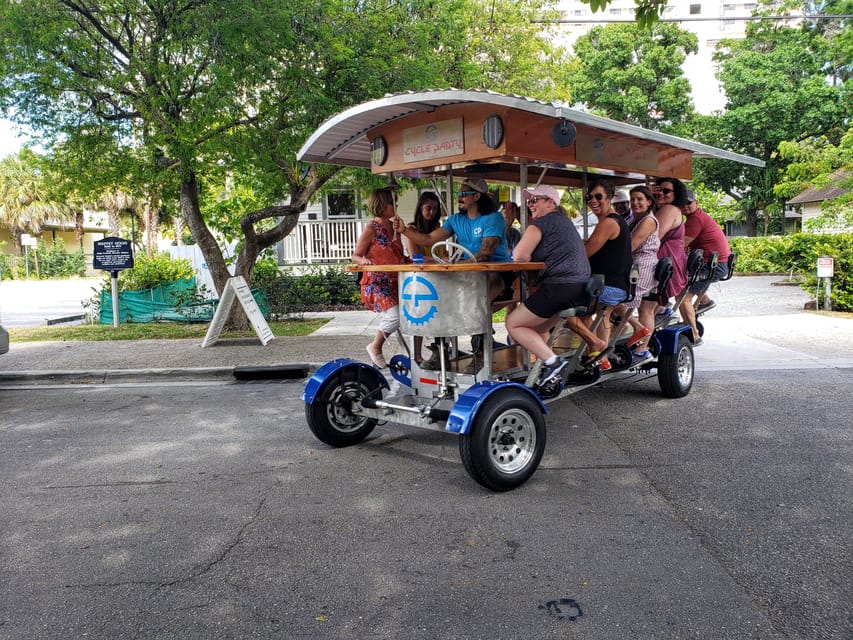 Fort Lauderdale: Party Bike Bar Crawl – Fort Lauderdale, Florida