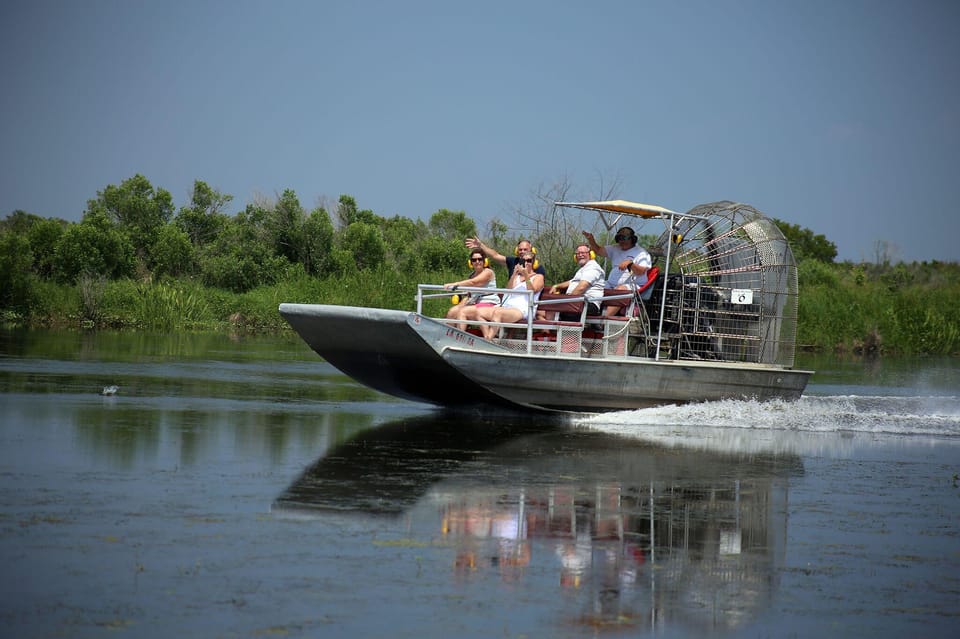 From Lafitte: Swamp Tours South of New Orleans by Airboat – New Orleans, Louisiana