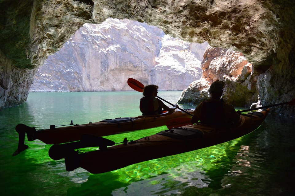 From Las Vegas: Guided Four Hour Emerald Cave Tour w/lunch – Emerald Cave, Arizona