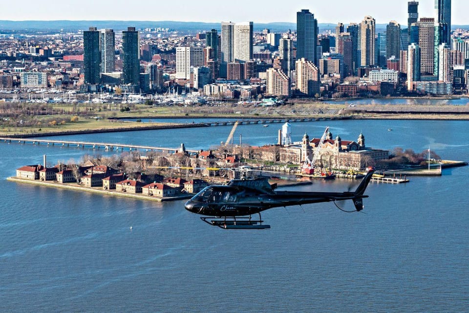 From New Jersey: NYC Skyline Helicopter Tour – New York City, New York