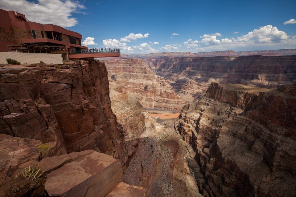 From Vegas: Grand Canyon Helicopter with Eagle Point Landing – Las Vegas, Nevada