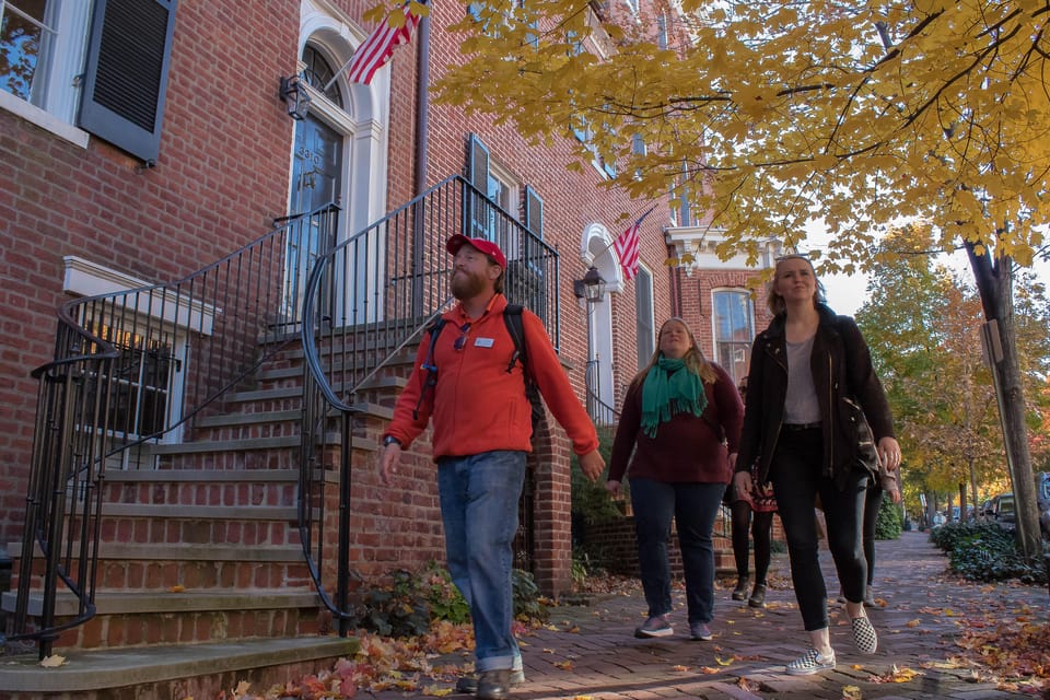 Historic Georgetown: History & Architecture 2 Hour Tour – Washington DC