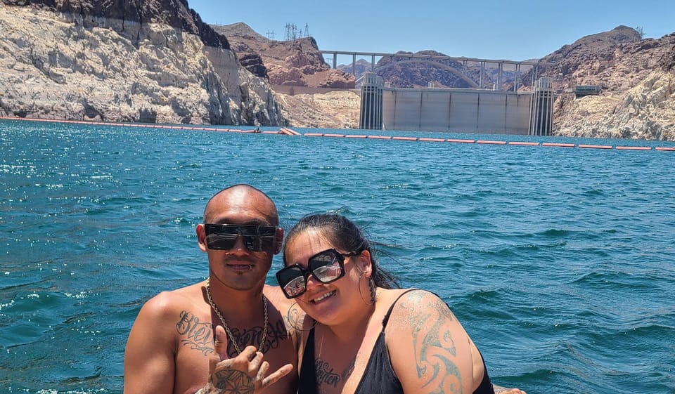 Lake Mead: VIP Kayak Tour to Hoover Dam with Lunch – Hoover Dam, Nevada