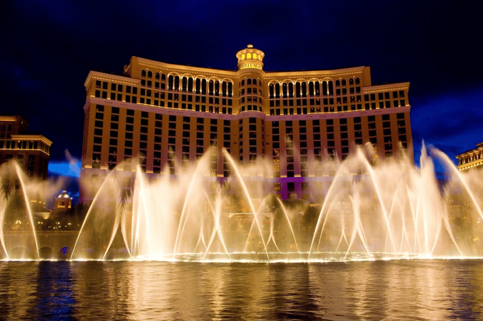 Las Vegas: Night City Tour with Hotel Pickup – Las Vegas, Nevada