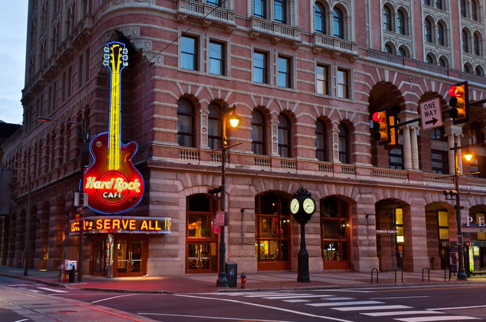 Meal at the Hard Rock Cafe Philadelphia – Philadelphia, Pennsylvania