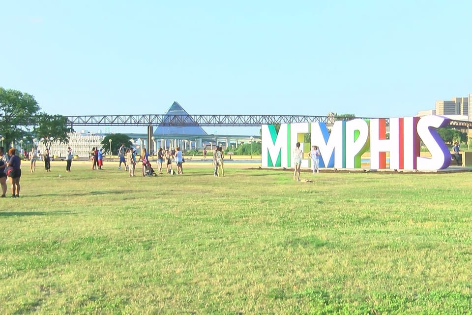 Memphis: Hop-On Hop-Off Sightseeing Bus Tour – Memphis, Tennessee