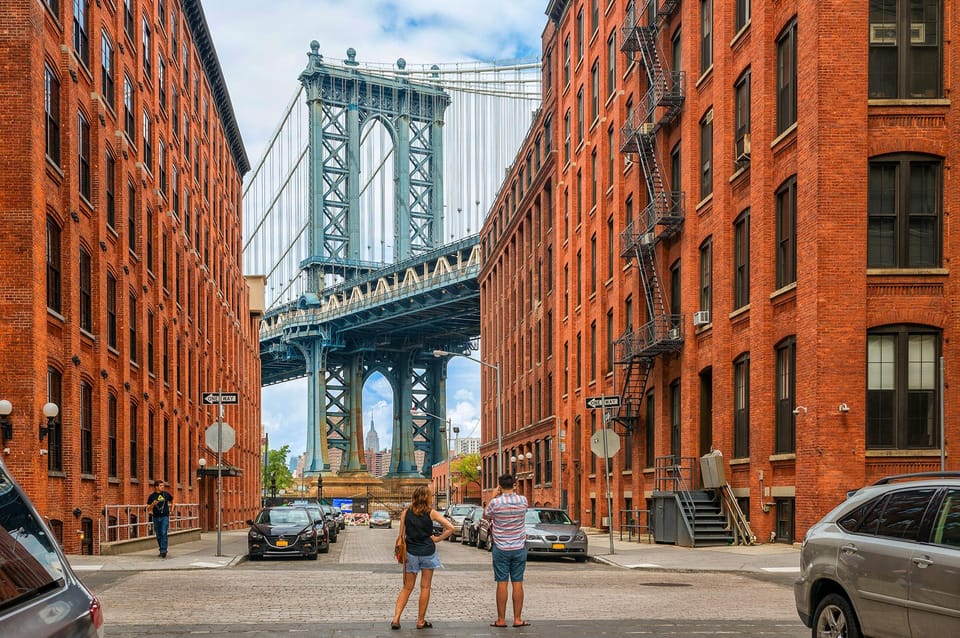 NYC: Brooklyn & DUMBO Neighborhood Tour with Local Guide – New York City, New York