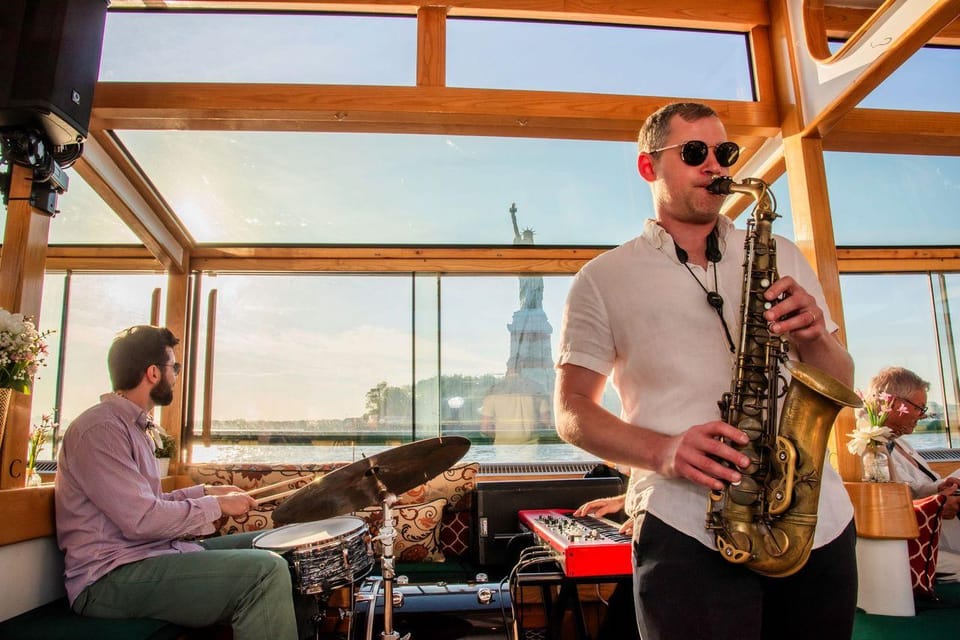 NYC: Evening Jazz Cruise on the Yacht Manhattan – New York City, New York